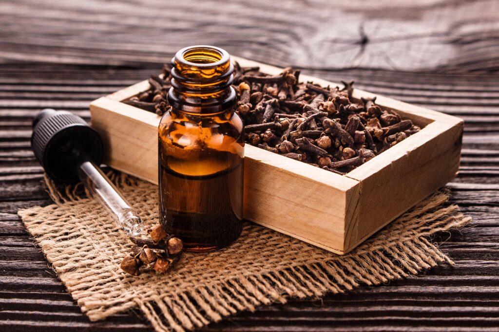Divine Flow Perfume - Clove Essential Oil